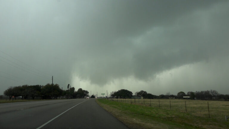 Meso Crossing Road in Luling