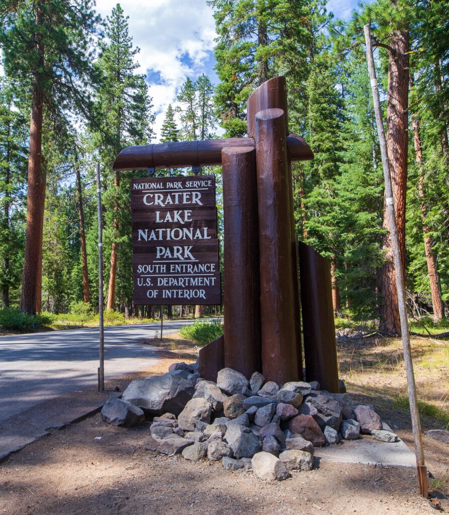 Crater Lake NP Sign