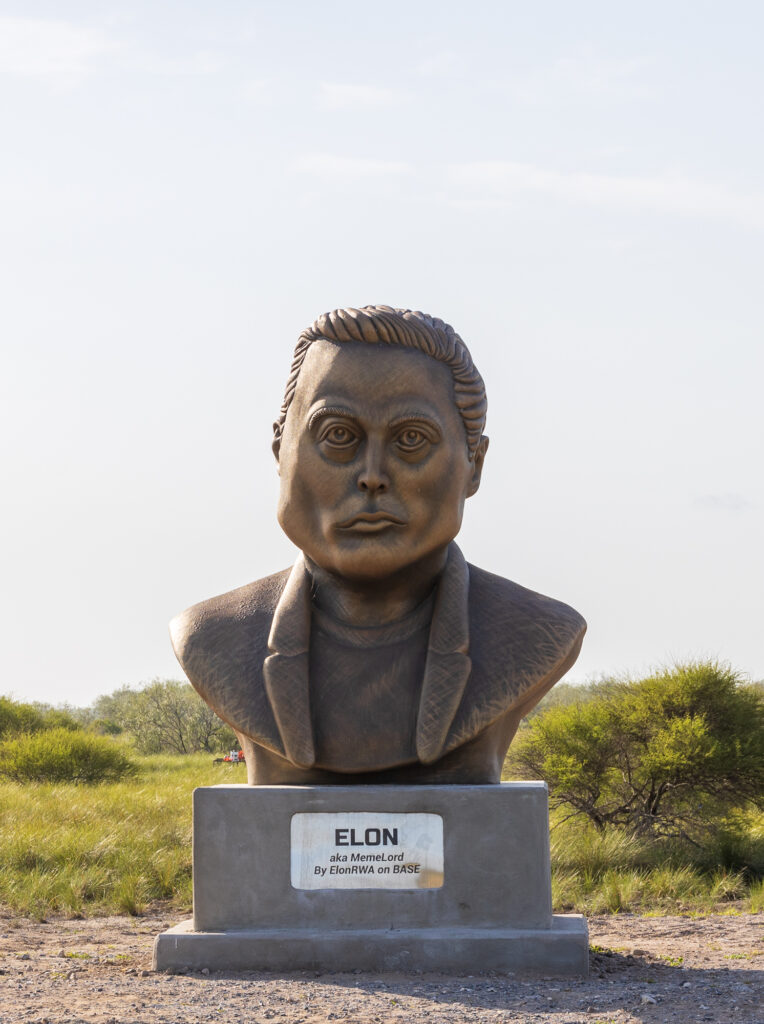 Elon Musk Head Statue on highway 4