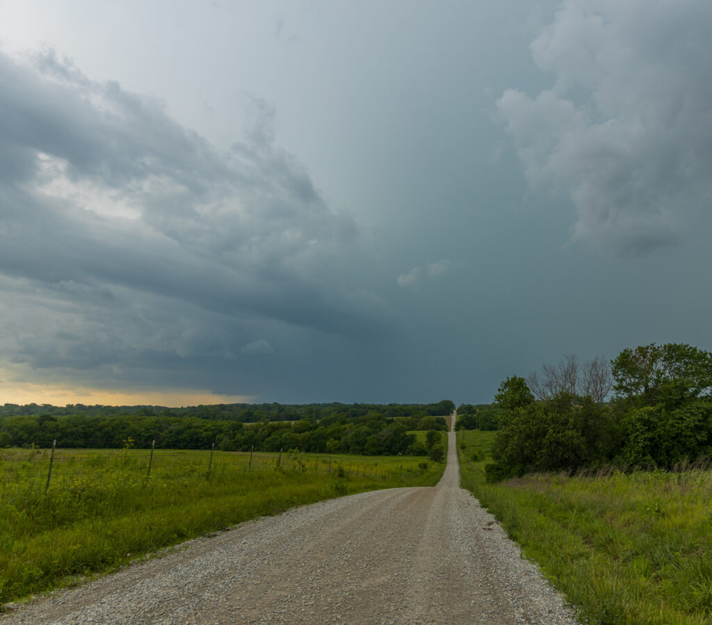 Severe Warned Storm near Maysville Missouri