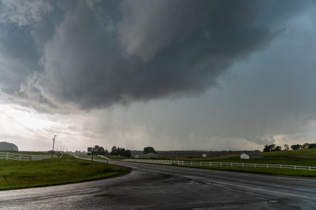 Storm North of Maysville Missouri at 3:47pm CDT